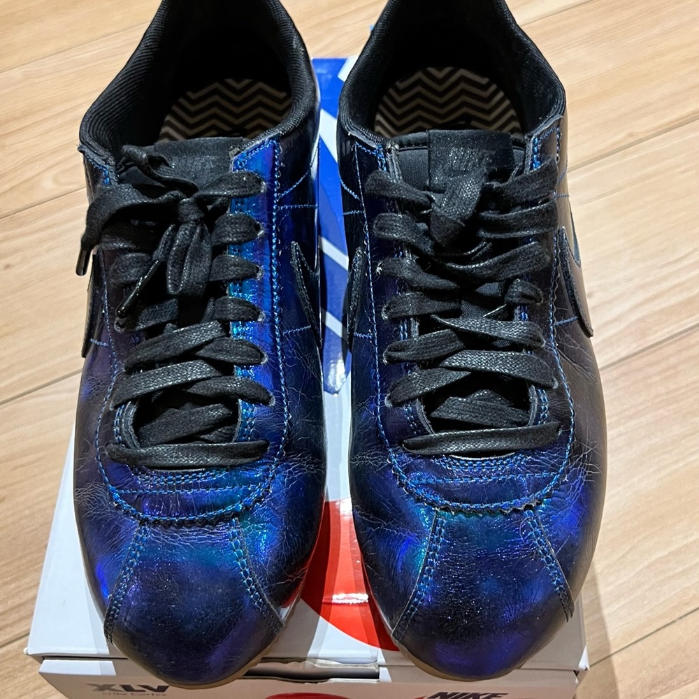 Nike shoes
